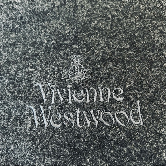 Vivienne Westwood Charcoal Black 100% Wool Unisex Shawl/Wrap Muffler 60” x 12” - Picture 3 of 11